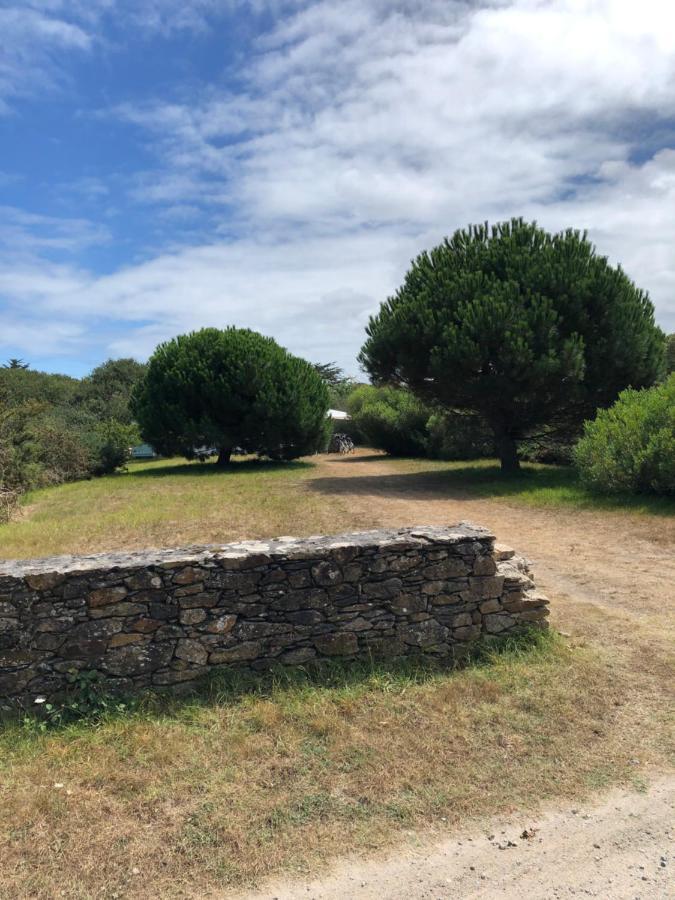 Villa à 100 M, 2 Kms Du Port